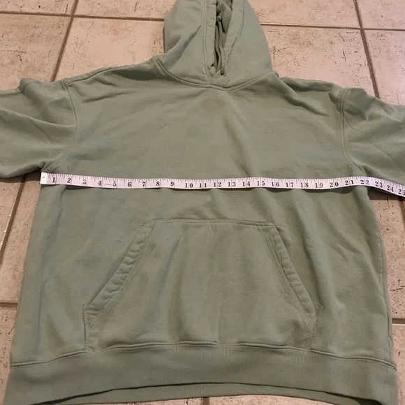 💜 H&M Relaxed Fit Hoodie Sweatshirt - Light Sage Green - Size L - Picture 2 of 6